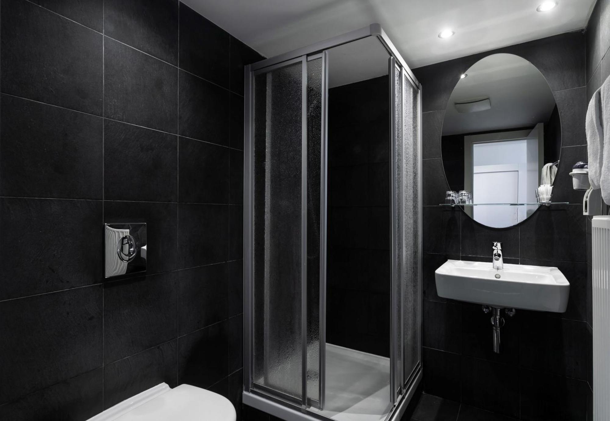 Double or Twin Room,1614350019:JPEG