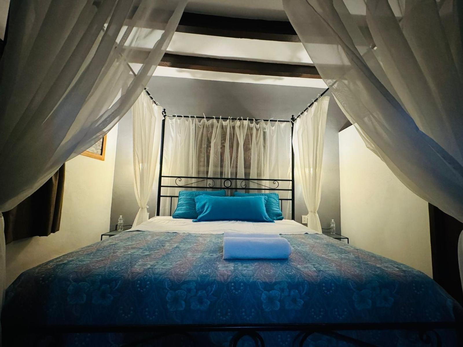 Double Room,1614515999:JPEG