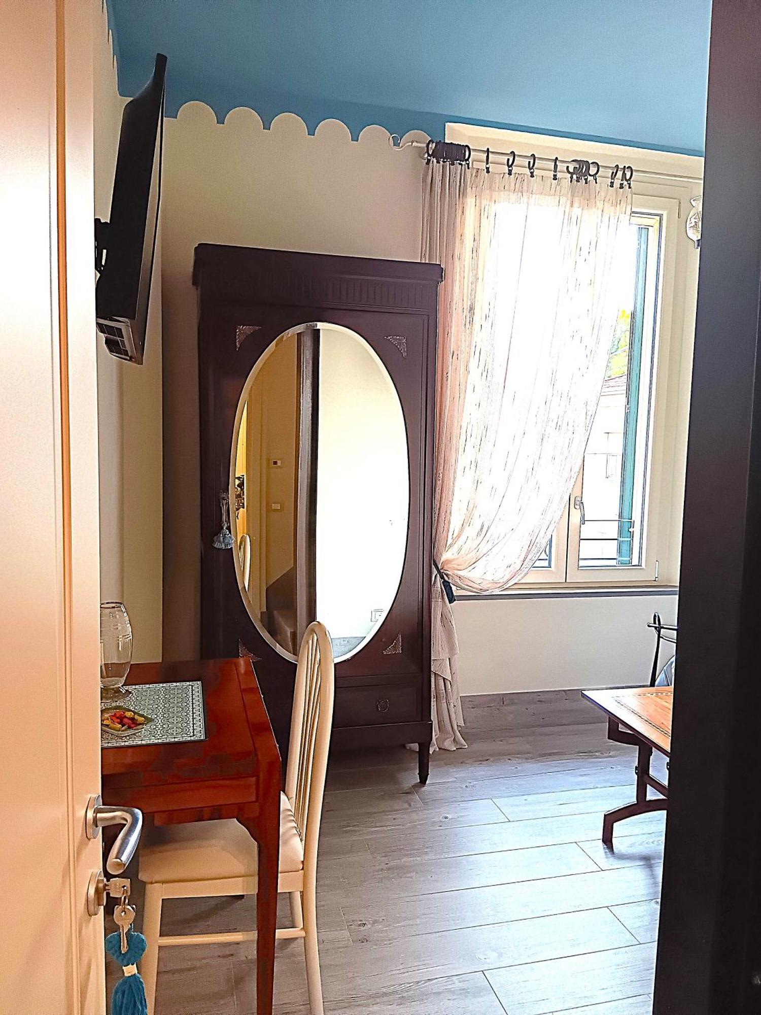 Double Room Private Bathroom
