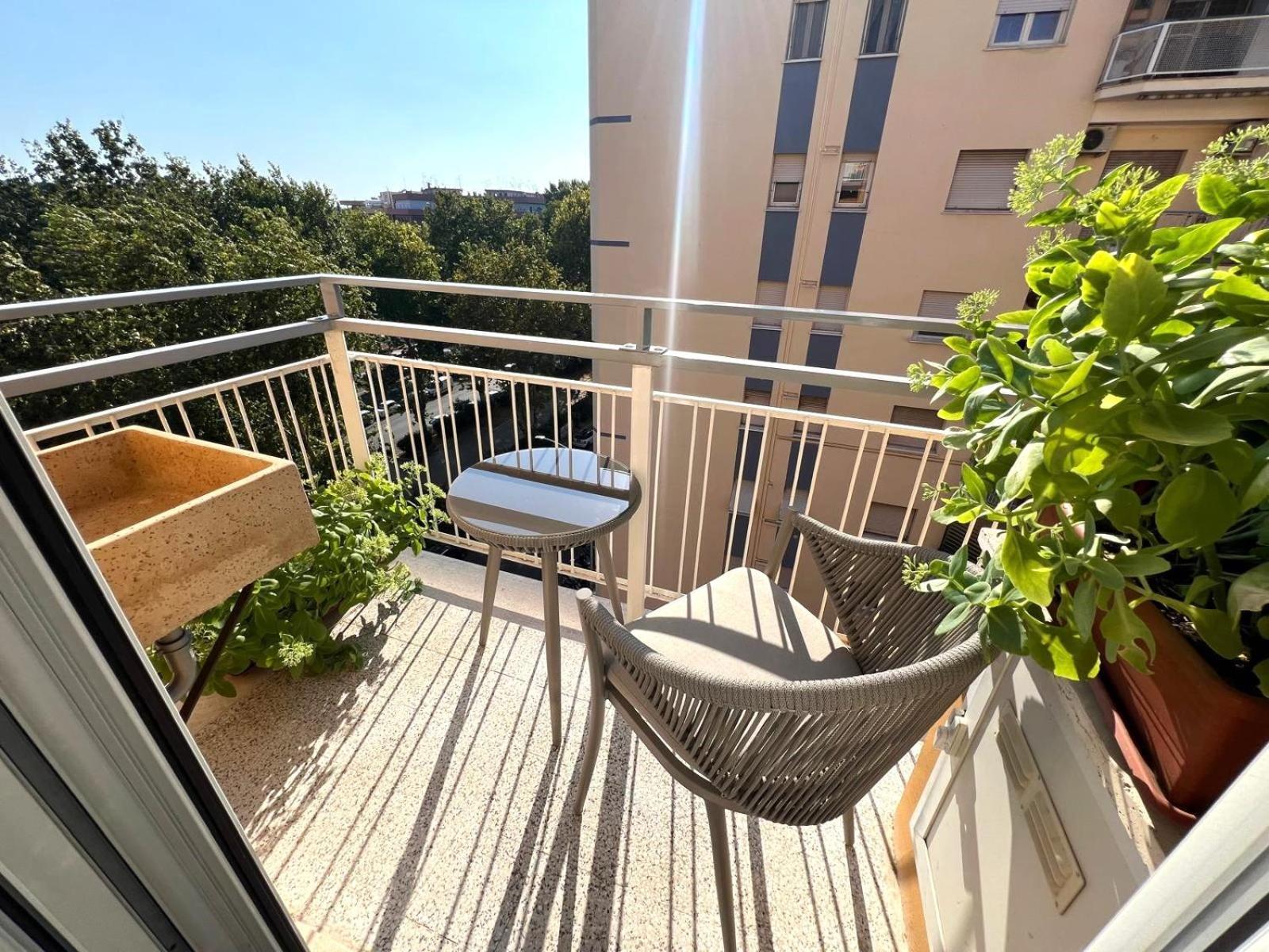 Deluxe Double or Twin Room Balcony,1612844855:JPEG