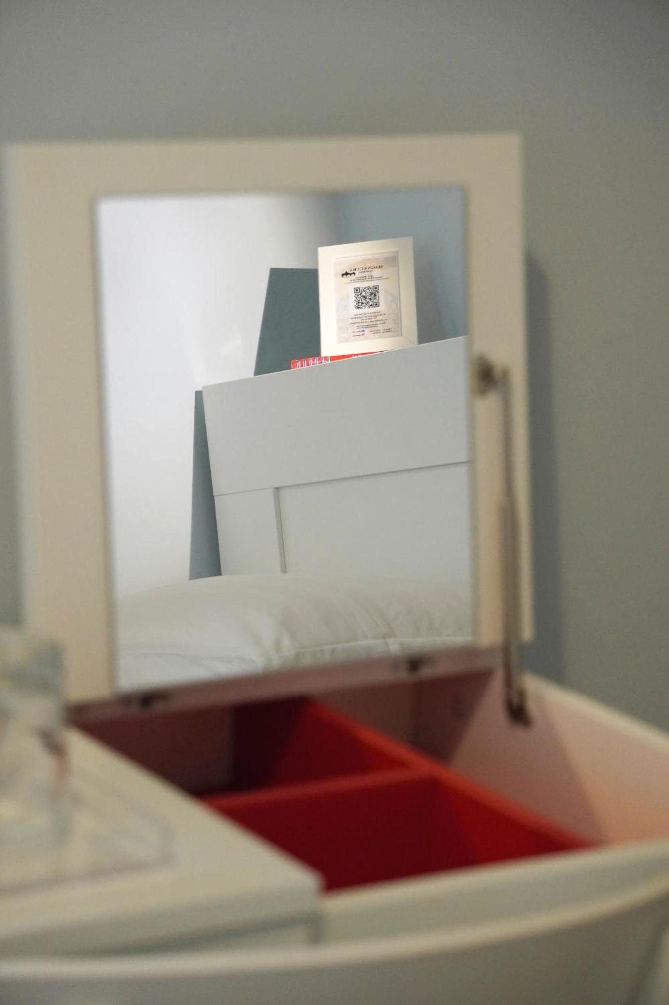 Single Room,1612978509:JPEG