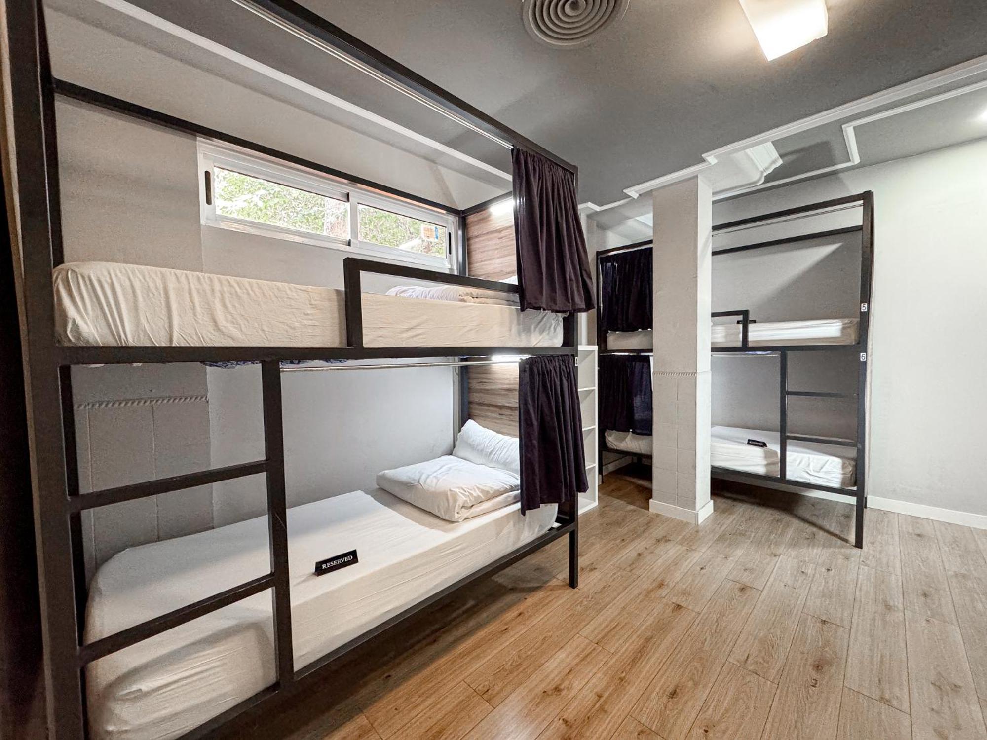 Bed 6-Bed Mixed Dormitory Room,1613034251:JPEG