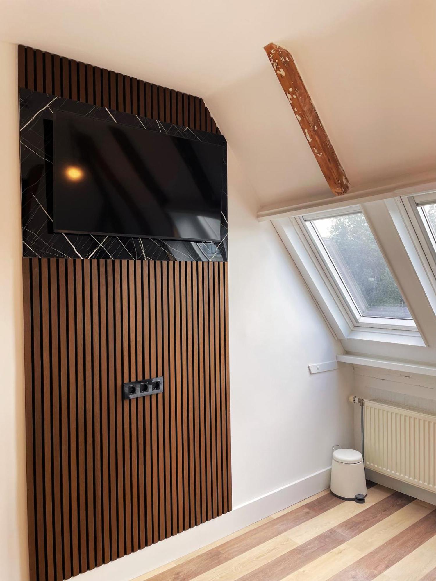 Twin Room Attic