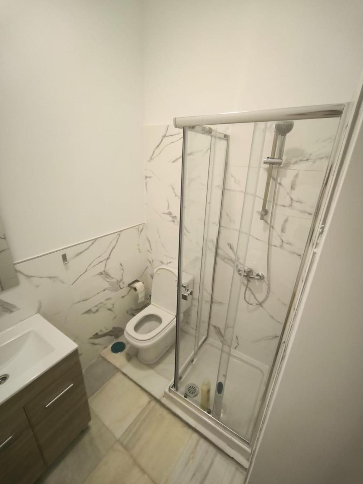 Double Room Private Bathroom,1614442961:JPEG