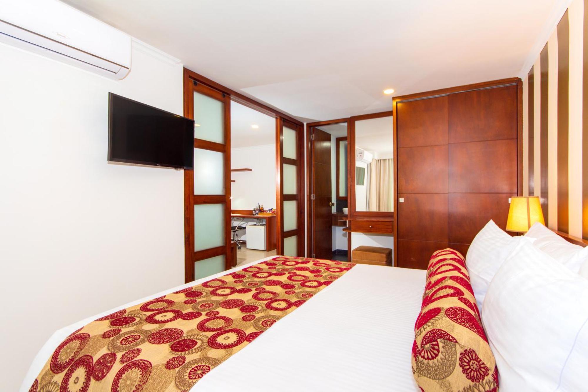 Double Suite,1614789784:JPEG