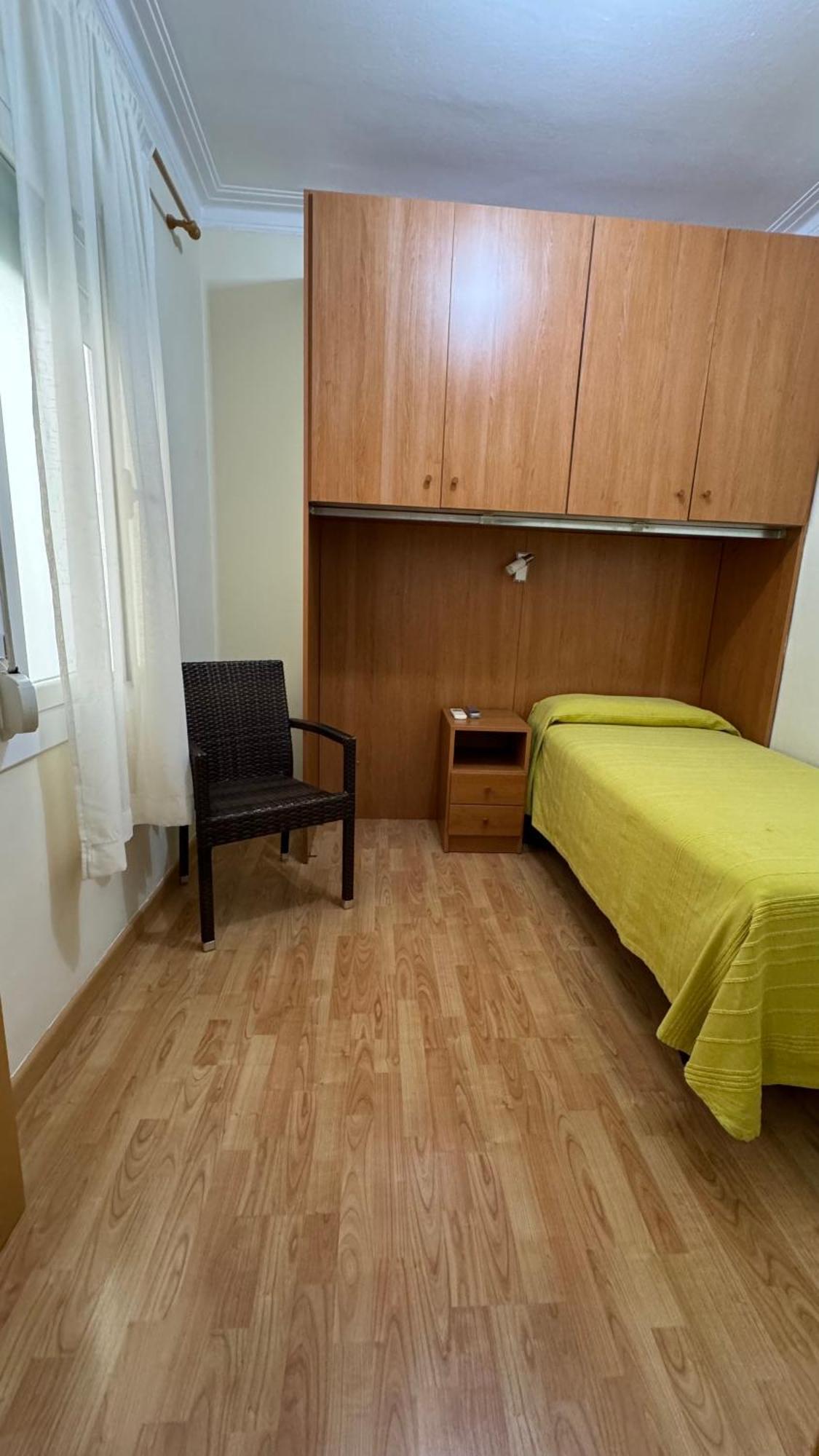 Single Room,1615397244:JPEG