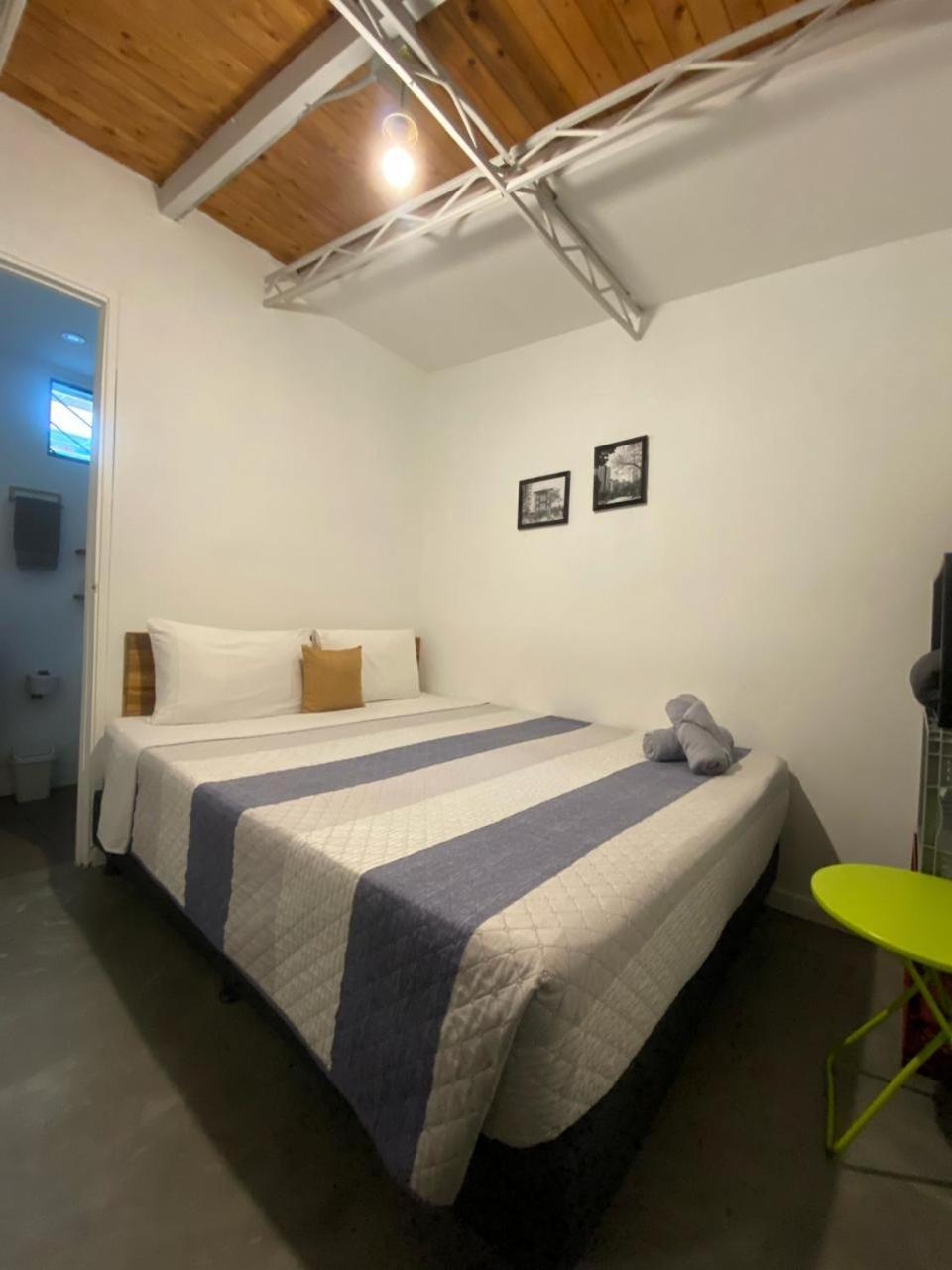 Small Double Room,1615459552:JPEG