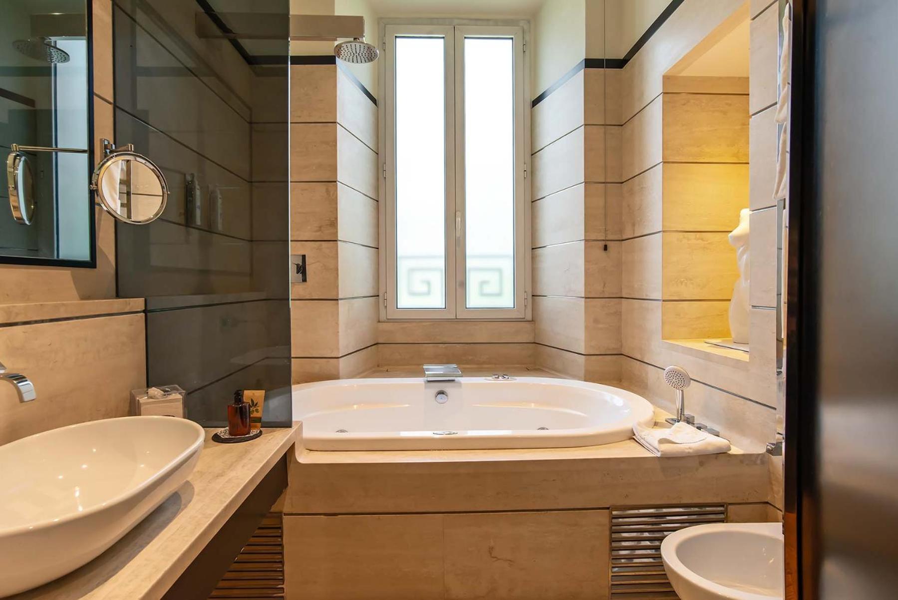 Exclusive Double Room Spa Bath,1615647767:JPEG
