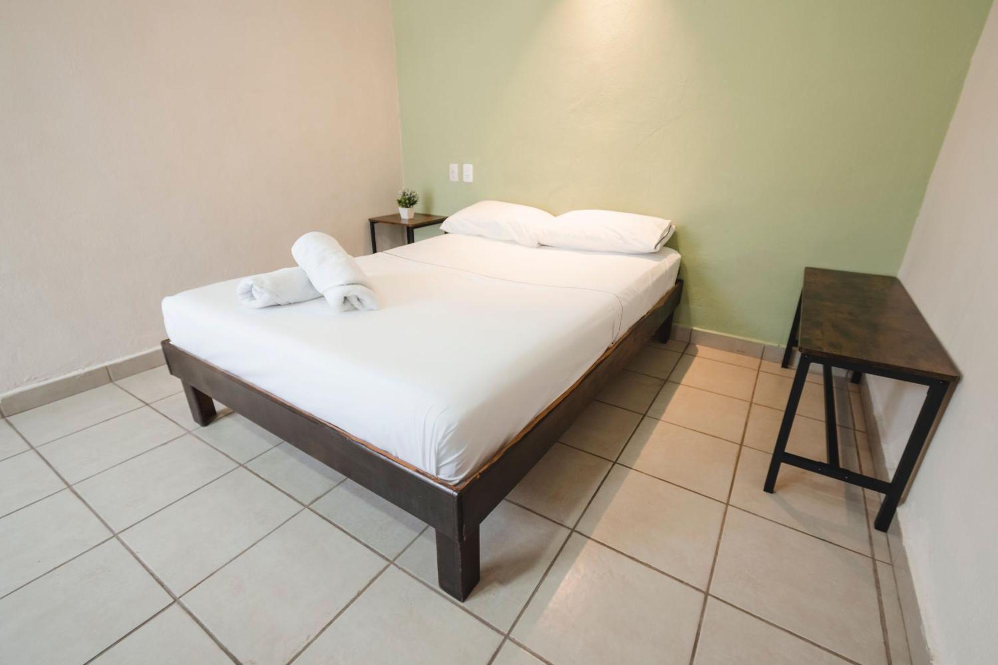 Double Room,1615881107:JPEG