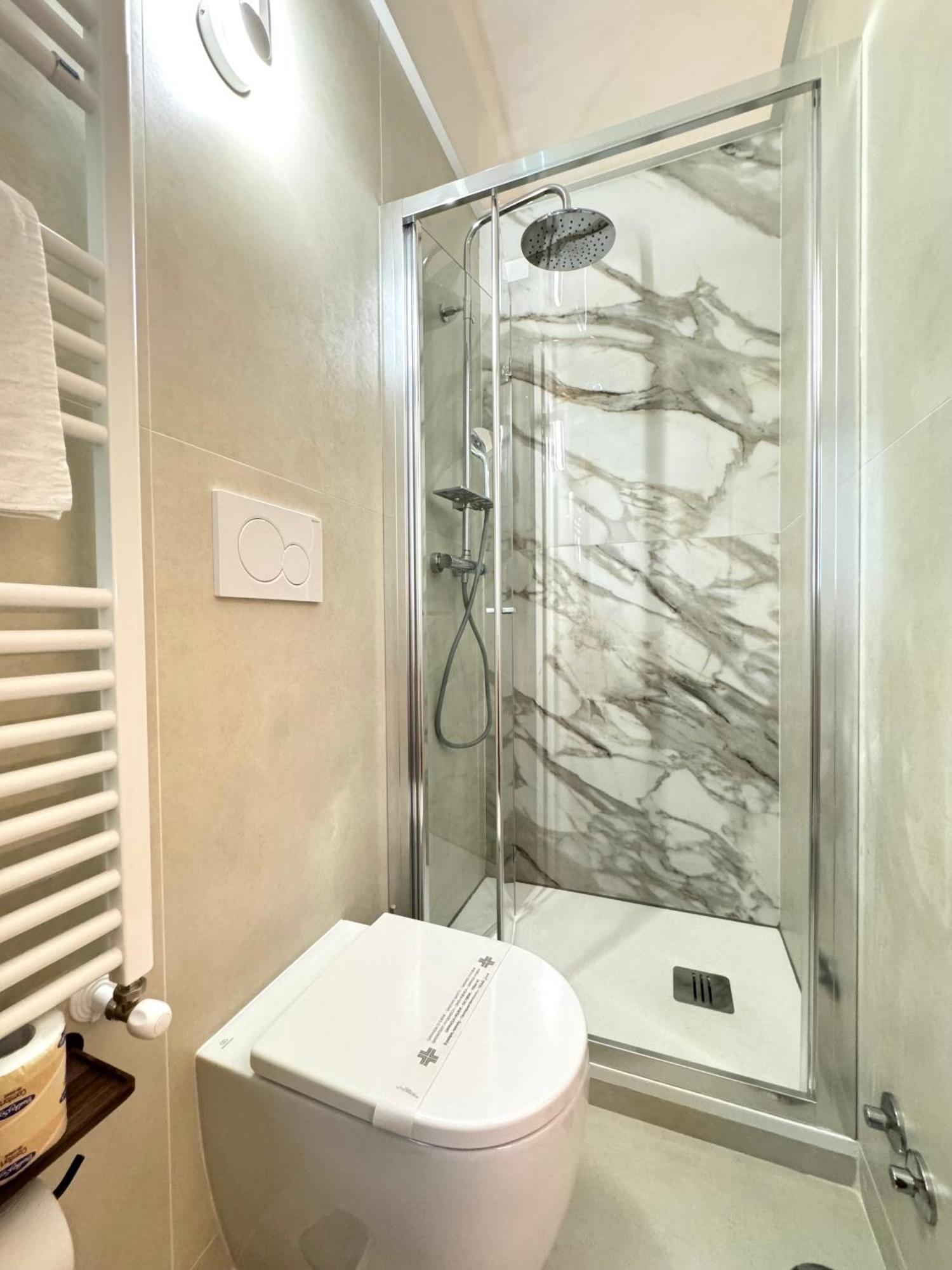 Double or Twin Room with Private Bathroom,1616115291:JPEG