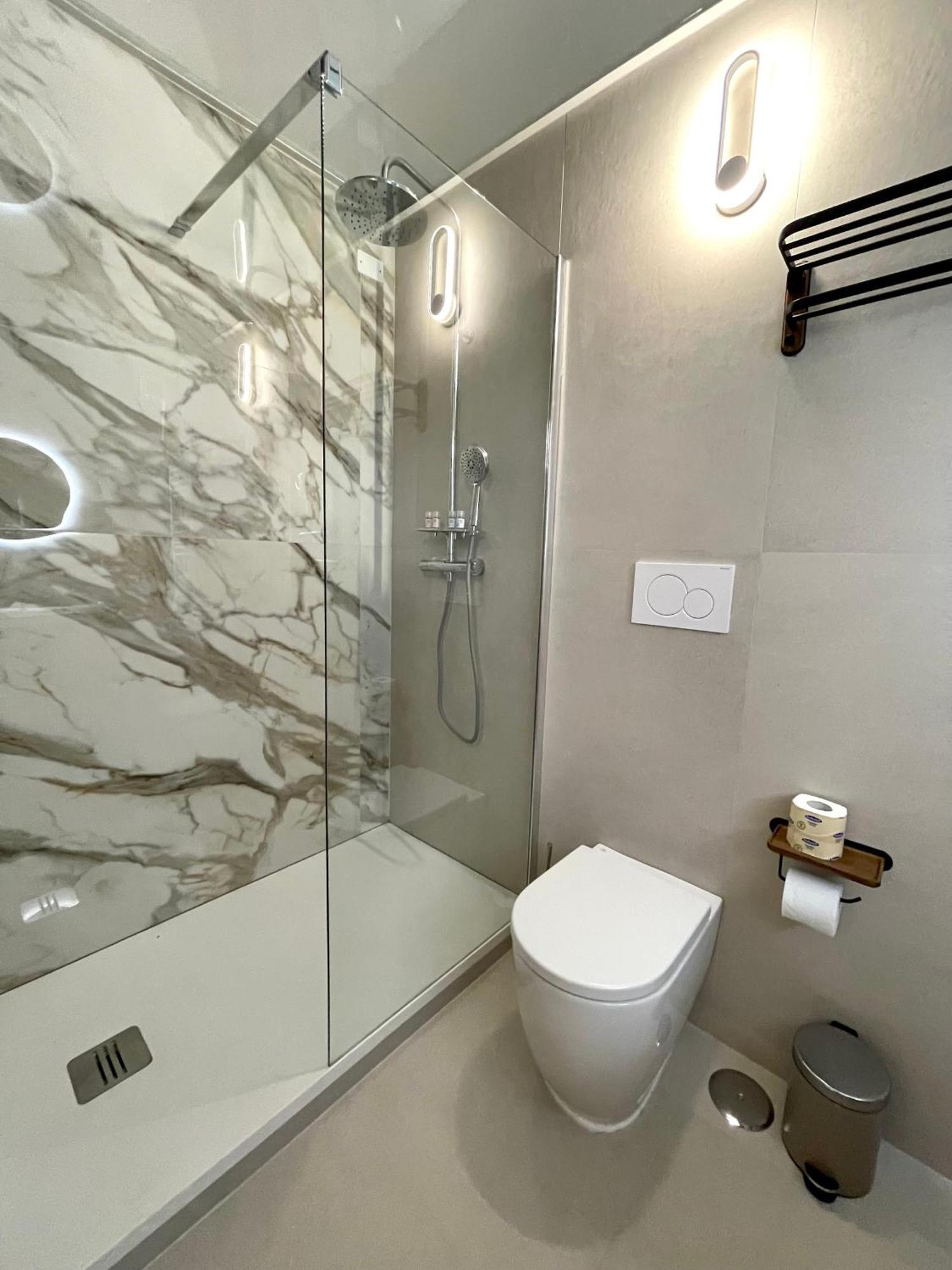 Triple Room Private Bathroom