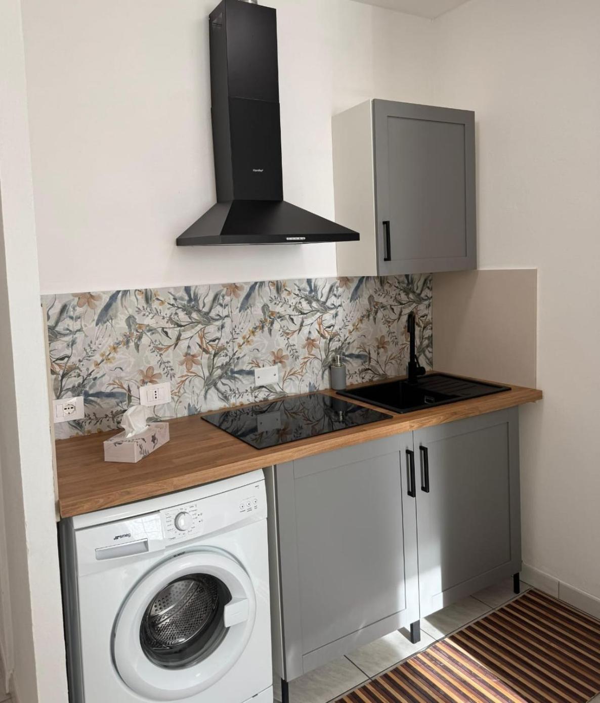 One-Bedroom House
