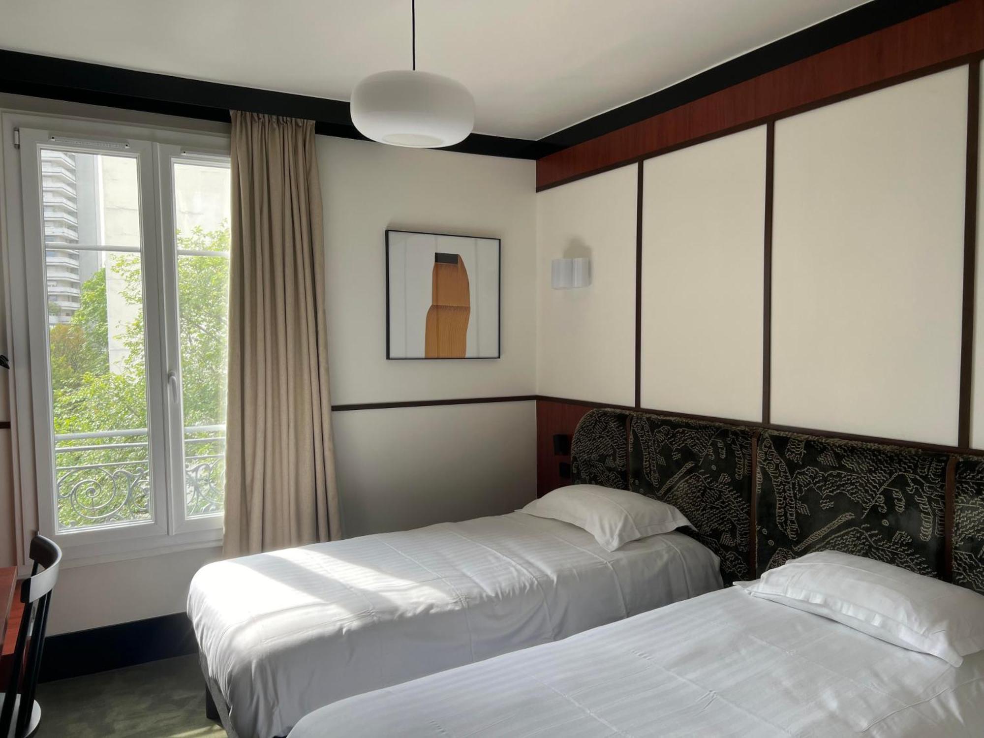 Twin Room,1619195764:JPEG