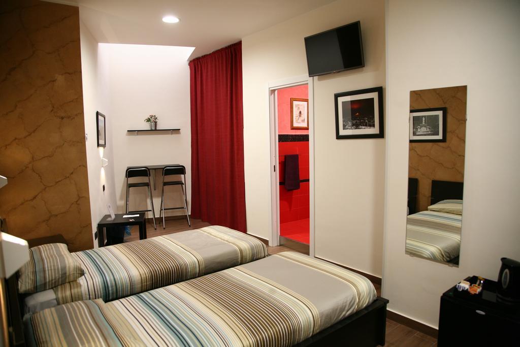 Double or Twin Room with Skylight,197214052:JPEG