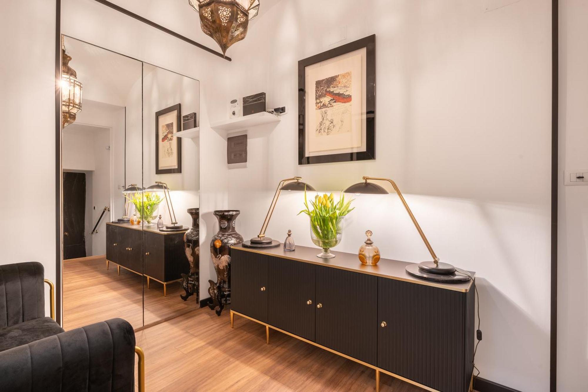 Two-Bedroom Deluxe Apartment