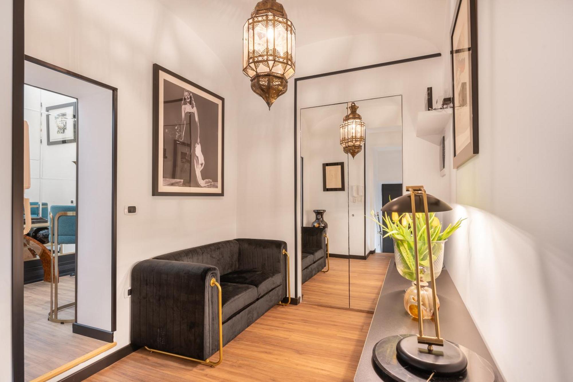 Two-Bedroom Deluxe Apartment