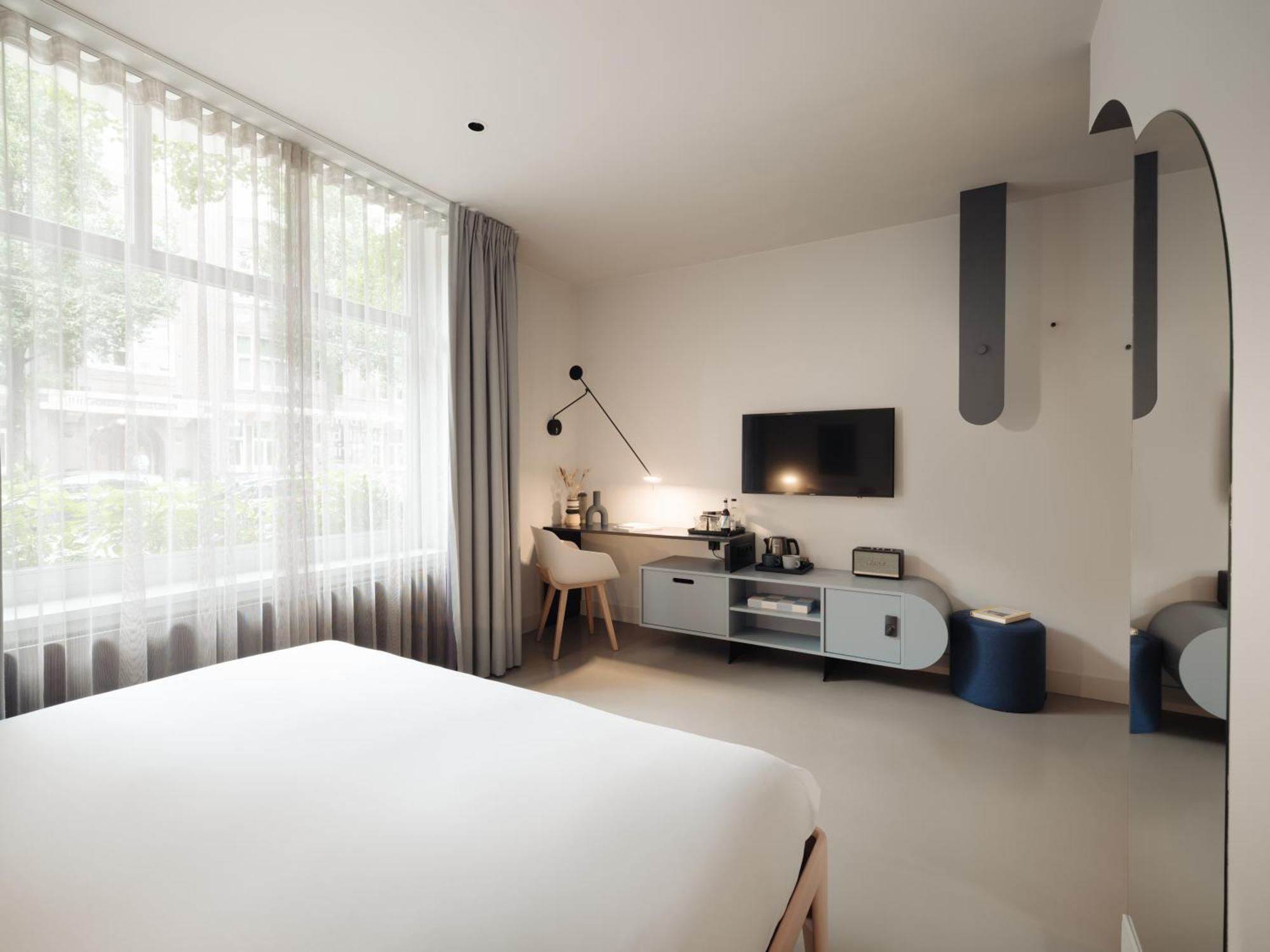 Double Room,1617453626:JPEG
