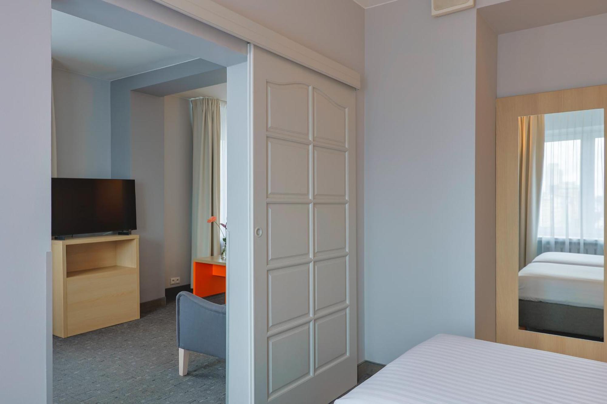 Deluxe Twin Room,1617455685:JPEG