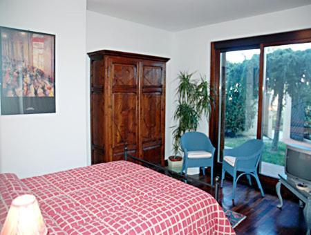 Double Room Private External Bathroom,1617464954:JPEG