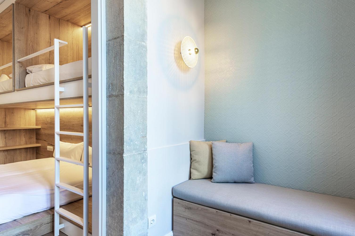 Premium Quadruple Room
