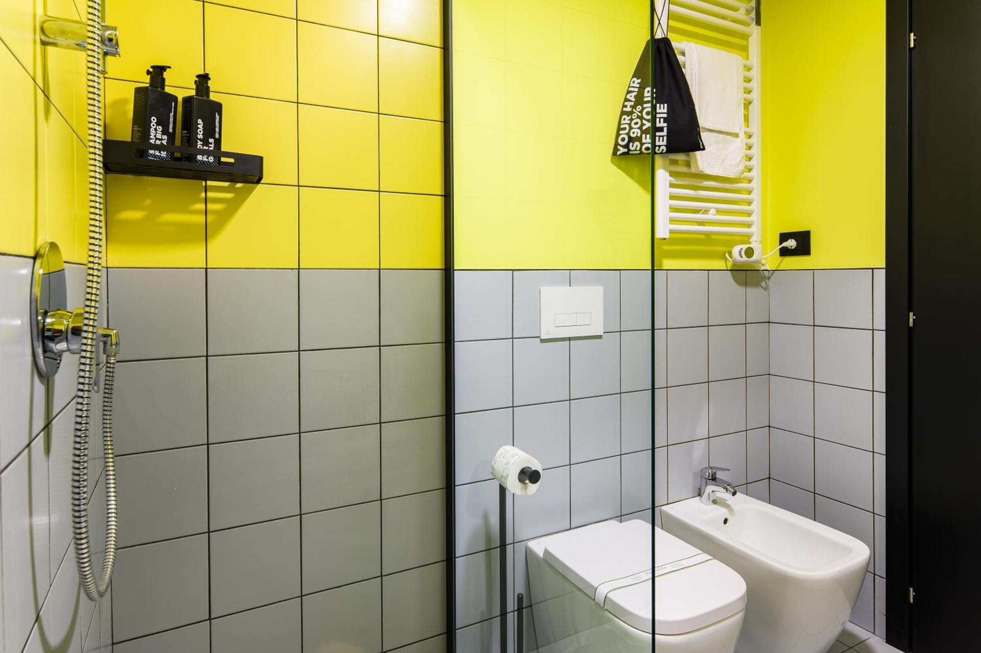 Dormitorio Misto con 6 Posti Letto