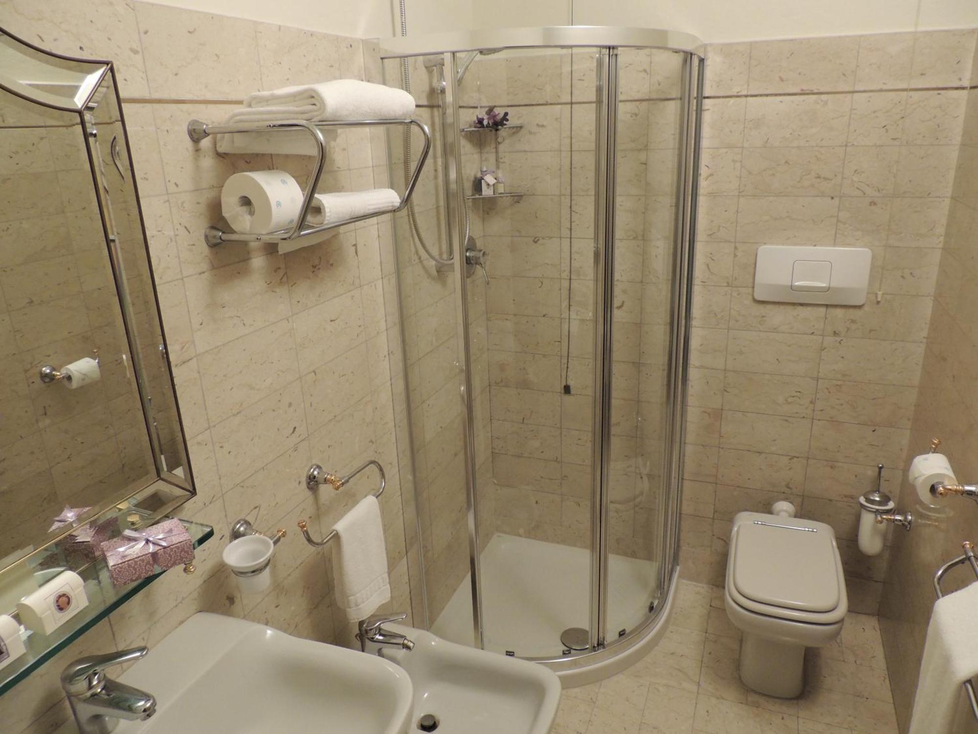 Deluxe Single Room Ground Floor
