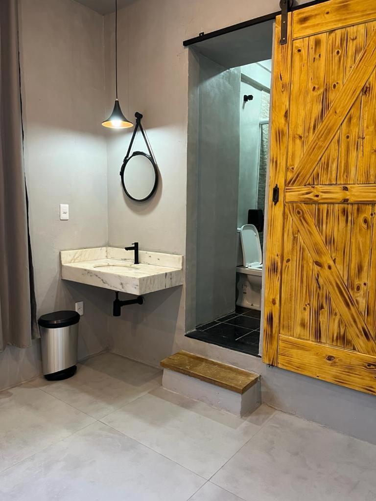 Deluxe Apartment,1618832094:JPEG