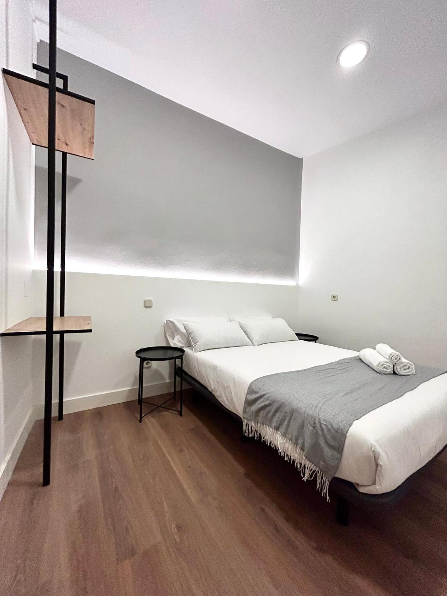 Double Room,1619602147:JPEG