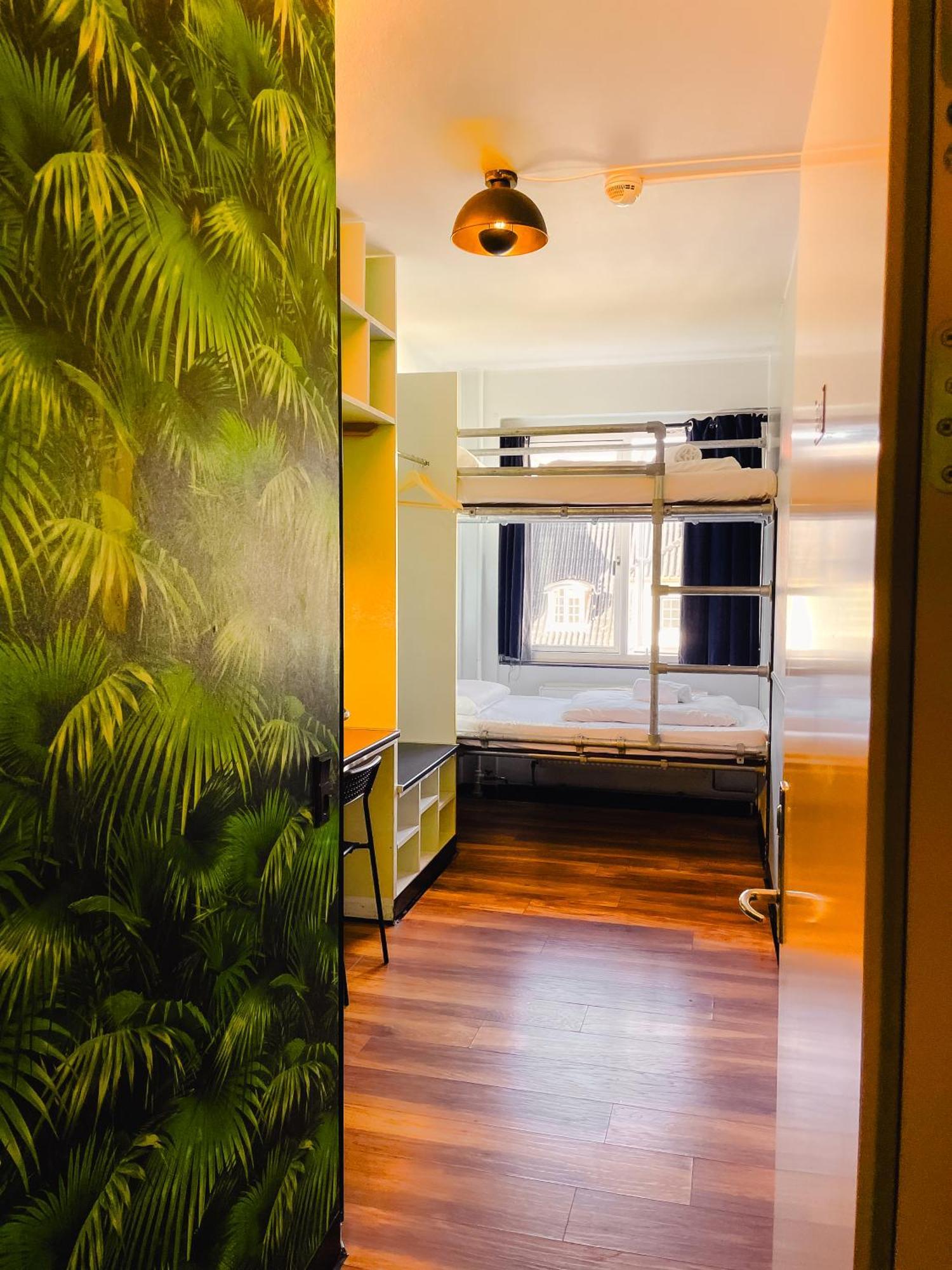 Twin Room with Private Bathroom,1619758541:JPEG