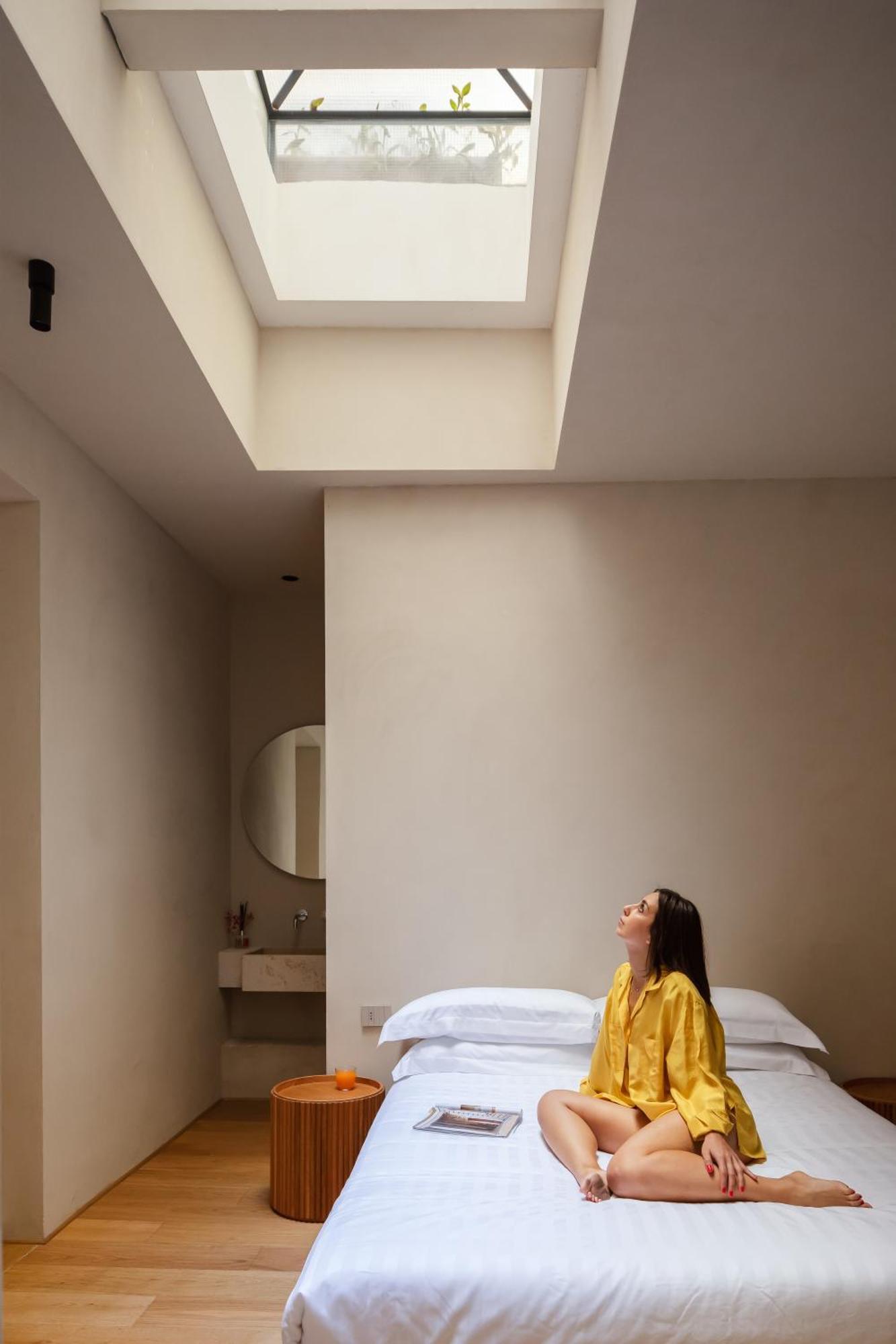 Double Room,1620532596:JPEG