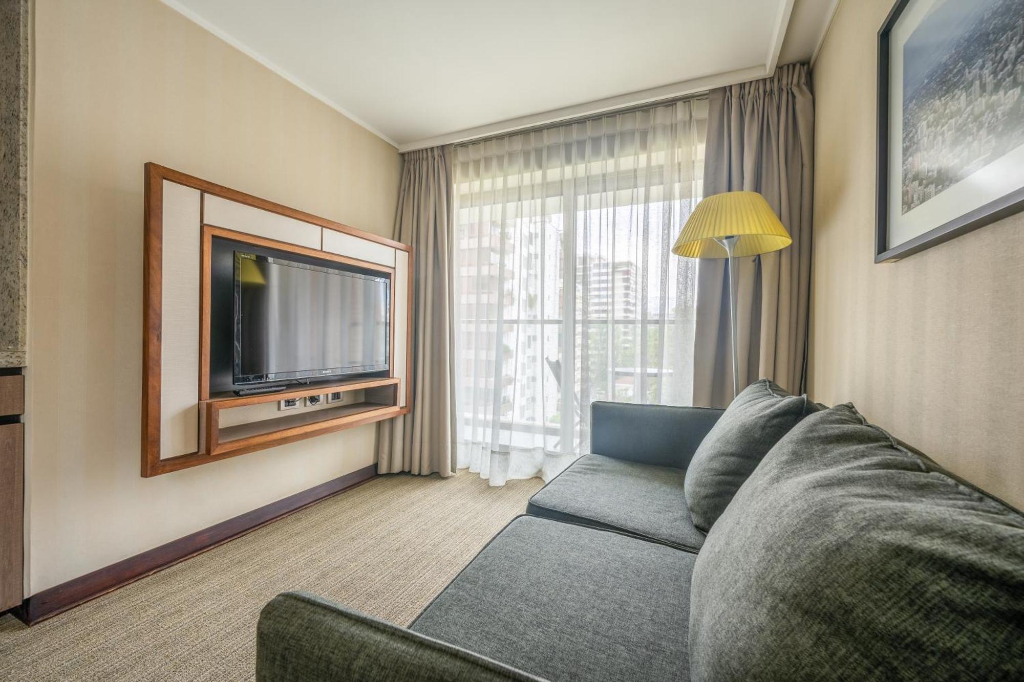 One-Bedroom Suite,1620598945:JPEG