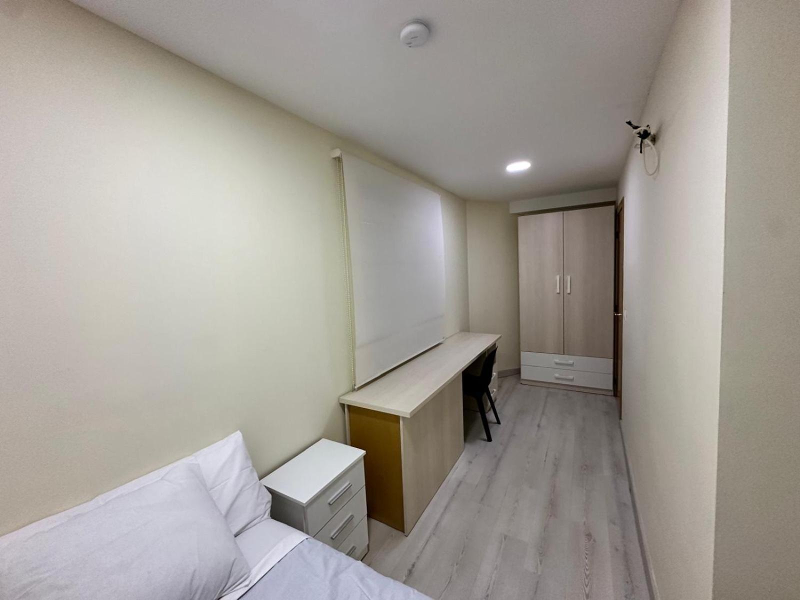 Single Room,1620891172:JPEG