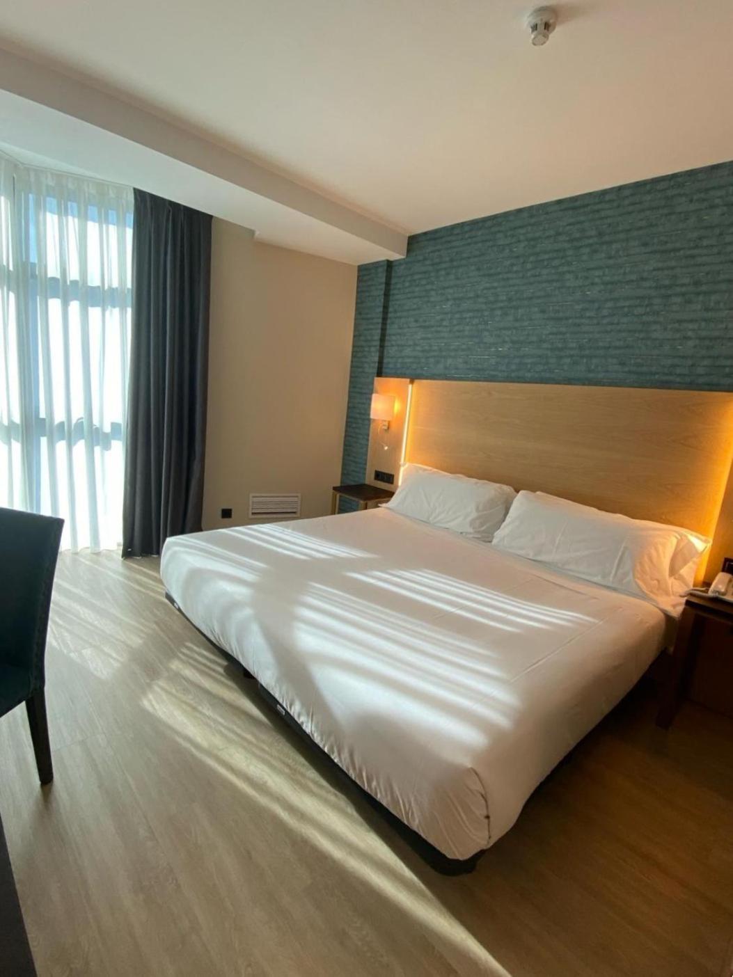 Standard Double or Twin Room,1621406940:JPEG