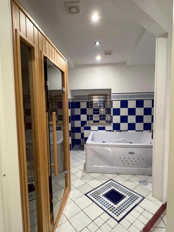 Suite Sauna,1621439658:JPEG