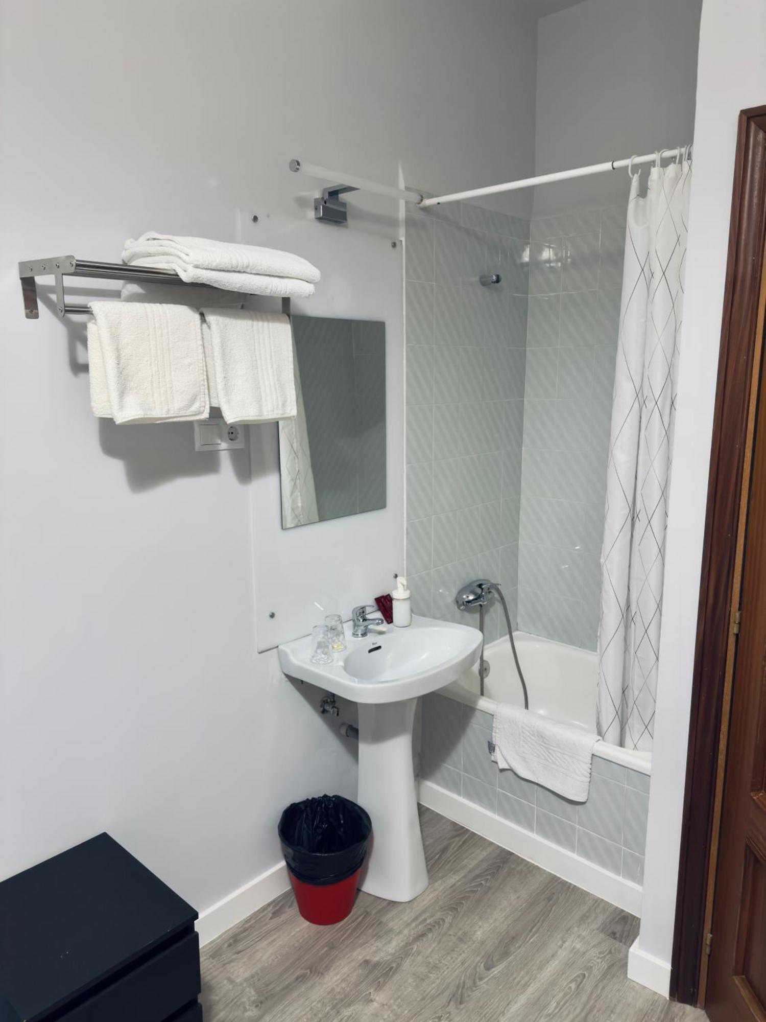 Double Room,1622266482:JPEG
