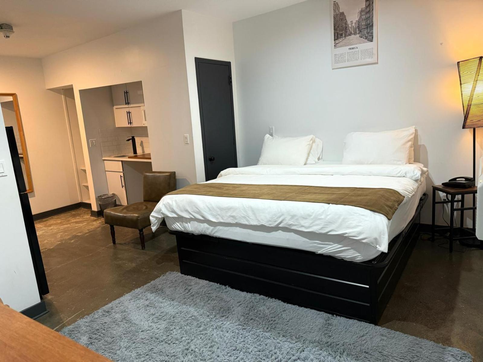 King Suite,1622378173:JPEG