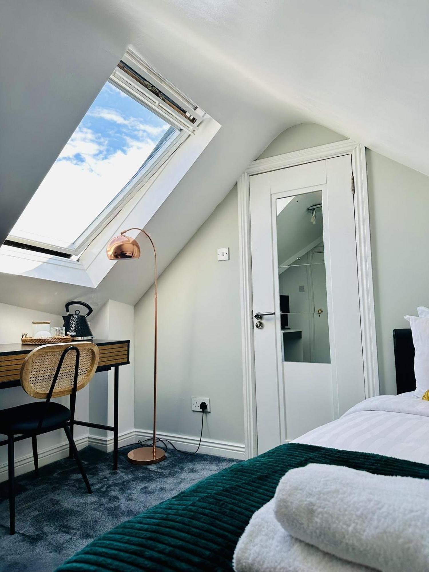 Budget Single Room,1622871113:JPEG