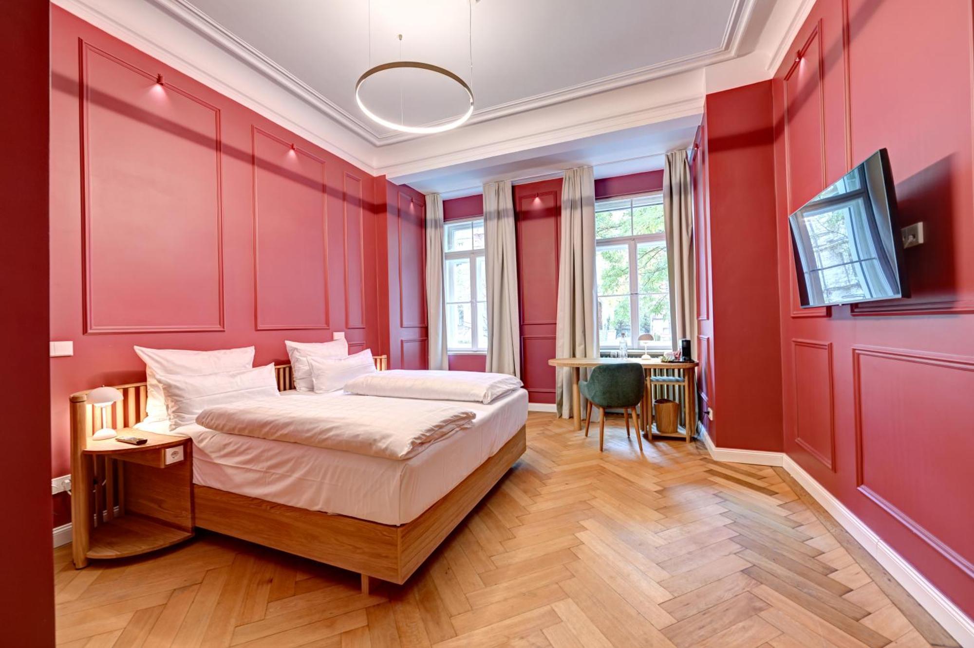 Basic Triple Room,1623692046:JPEG