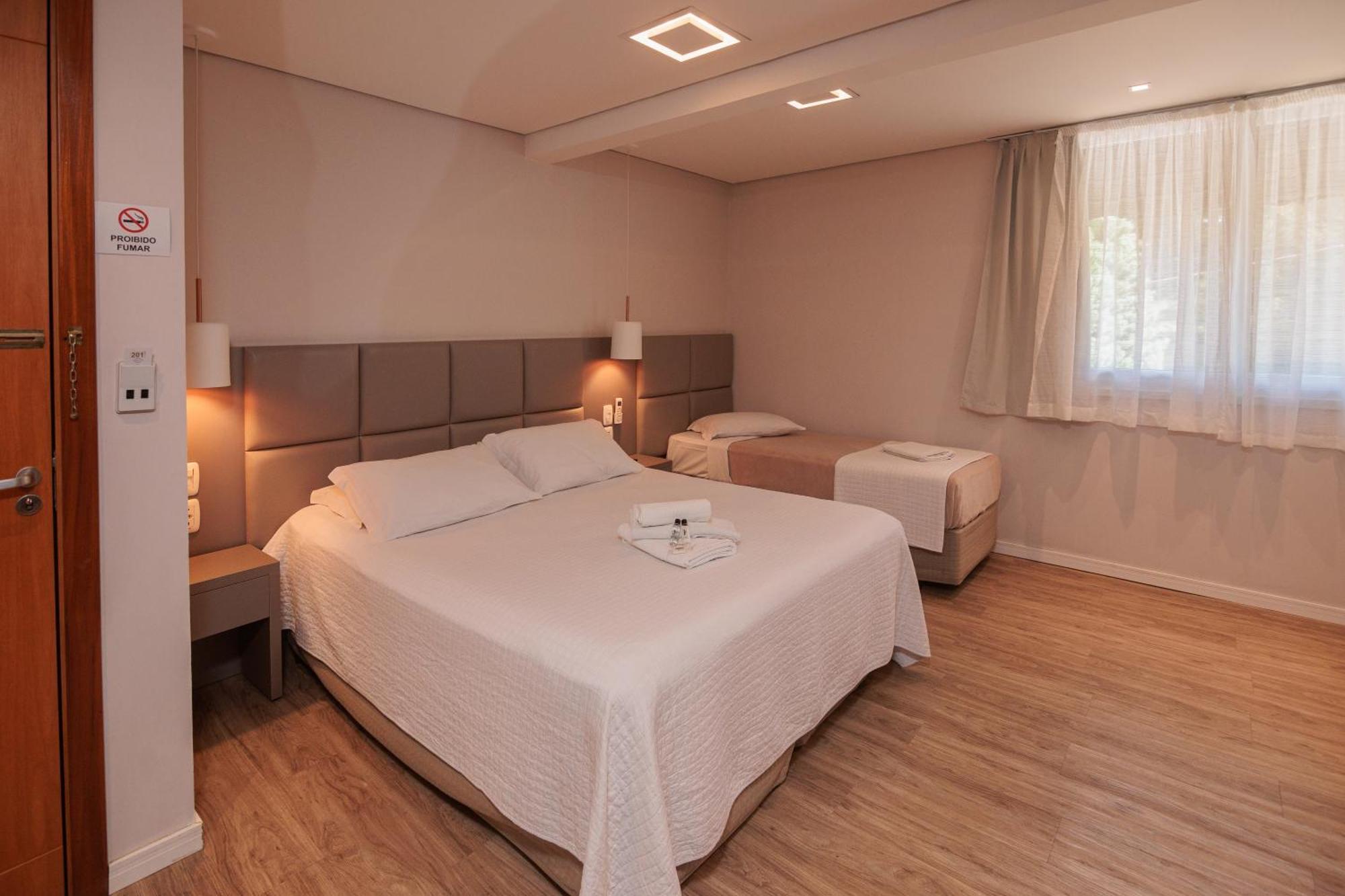 Triple Room Bath,1623906567:JPEG