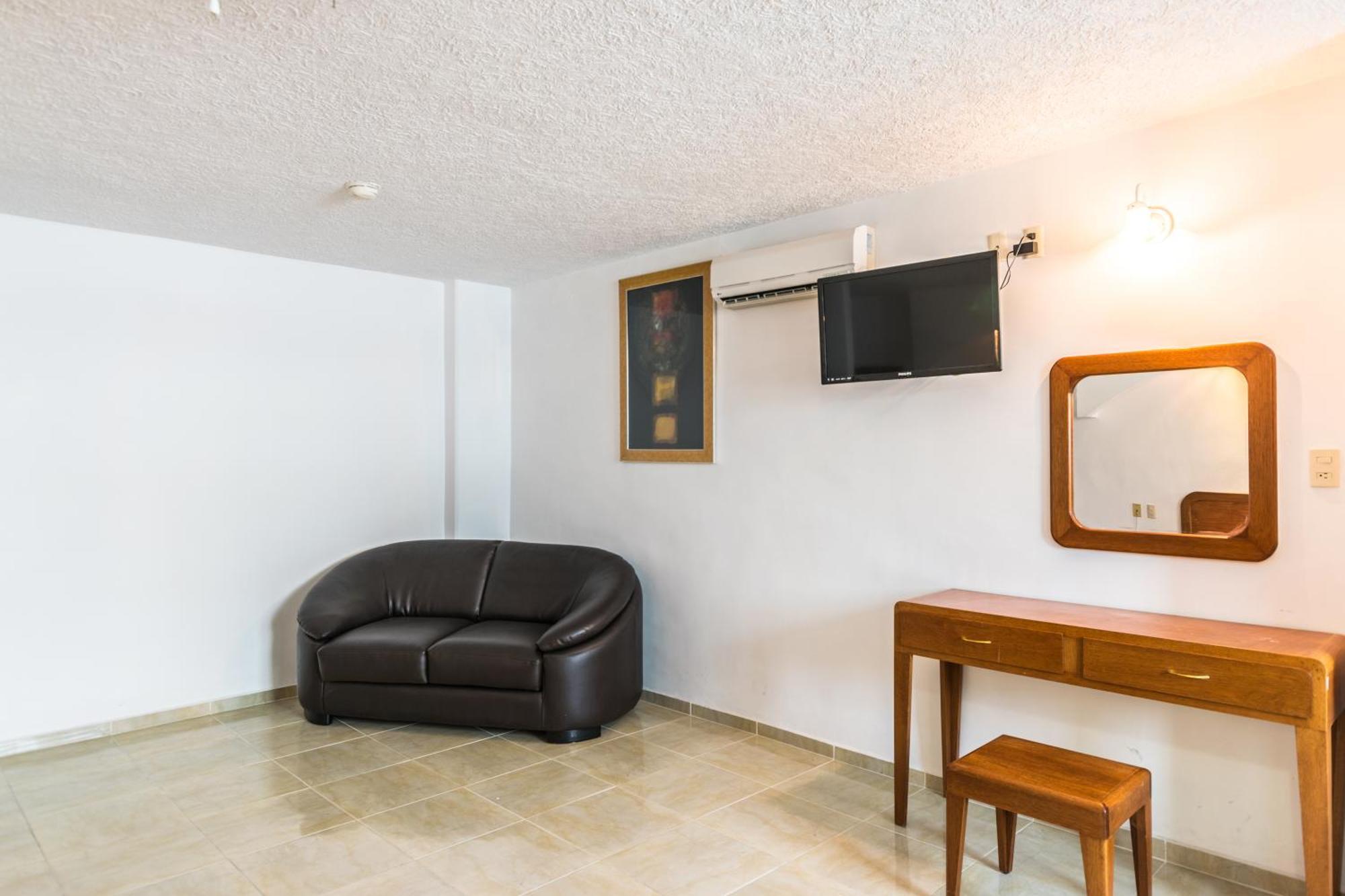 Double Room,1623925544:JPEG