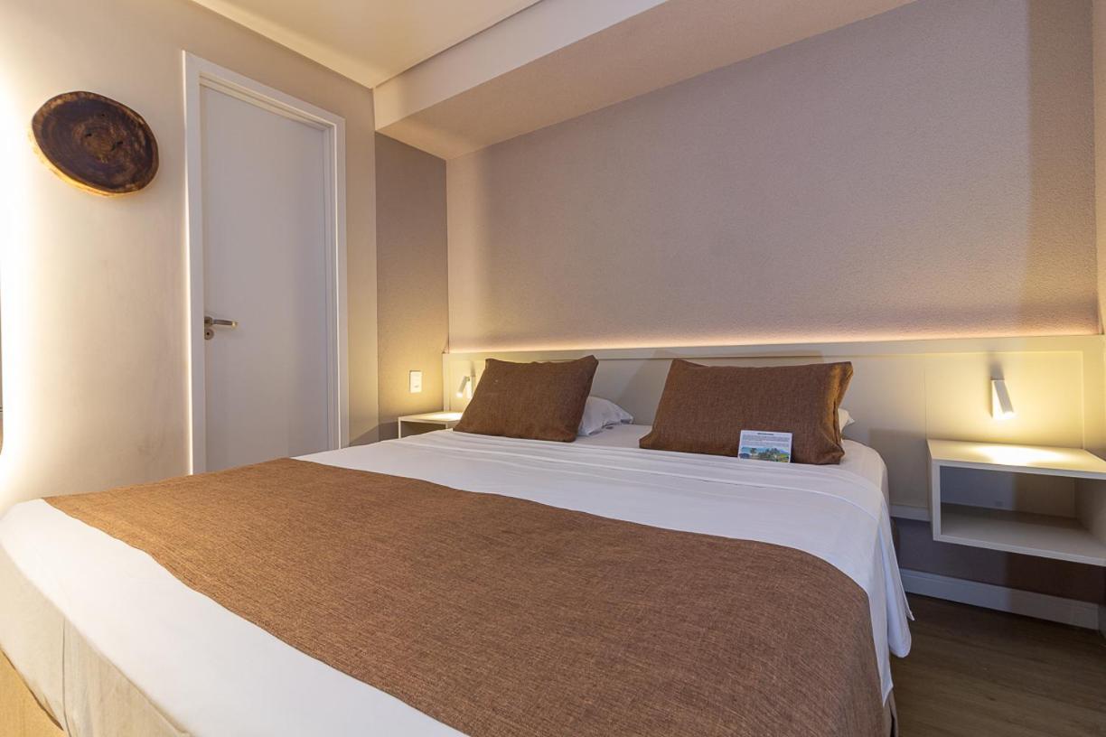 Quarto Standard com Cama de Casal ou 2 de Solteiro