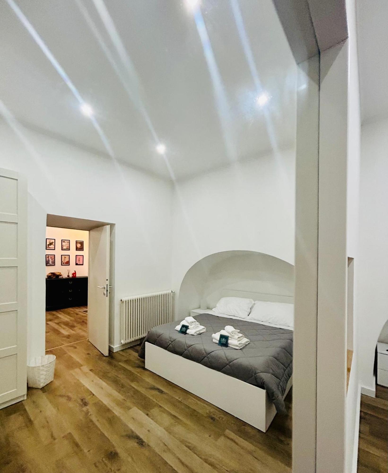 Large Double Room,1624900075:JPEG