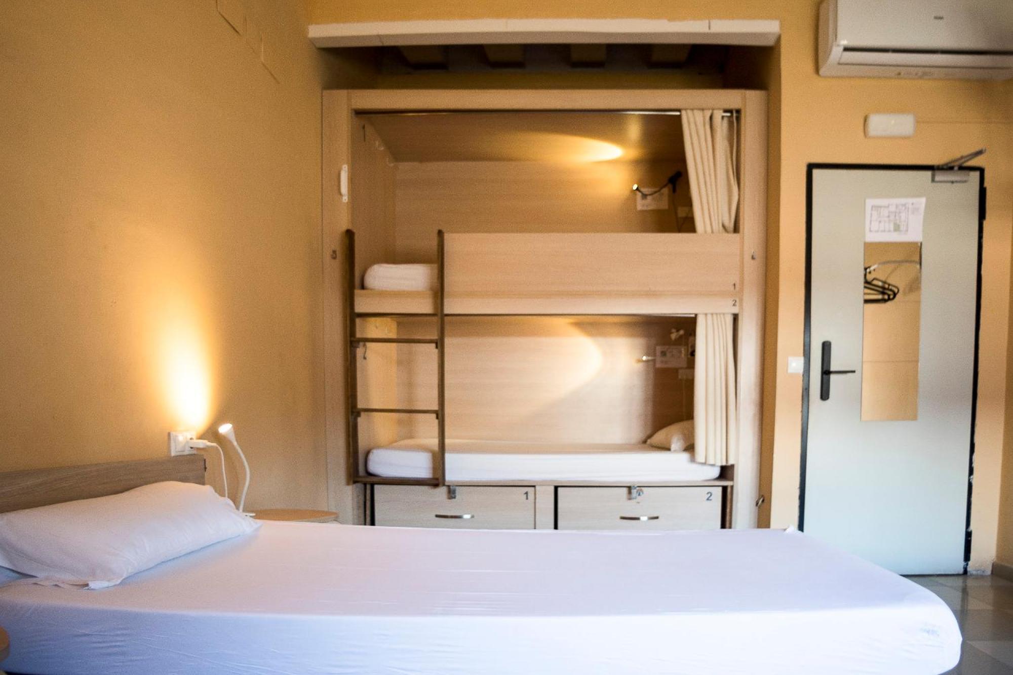 Bunk Bed Bed Female Dormitory Room,1626363598:JPEG