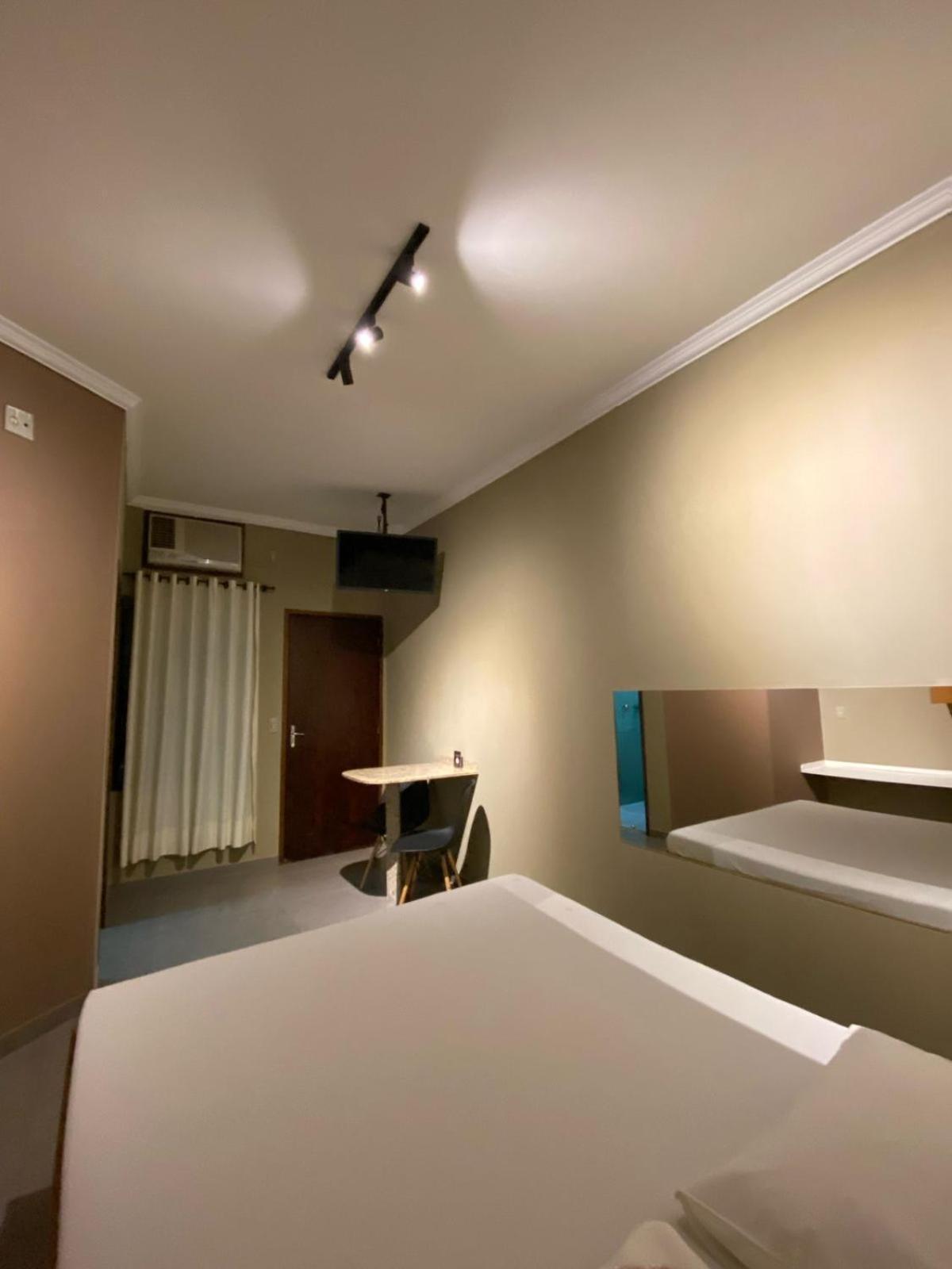 Quarto Duplo Econômico