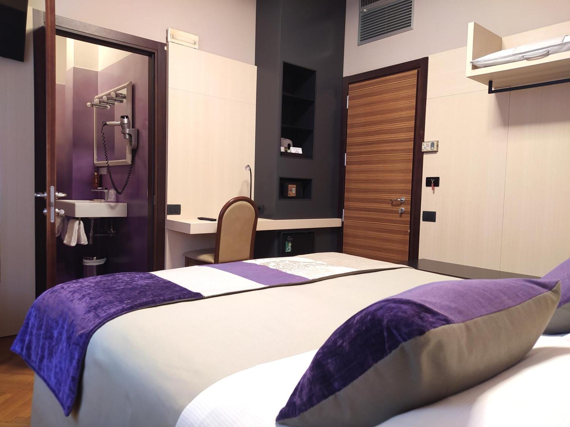 Double or Twin Room