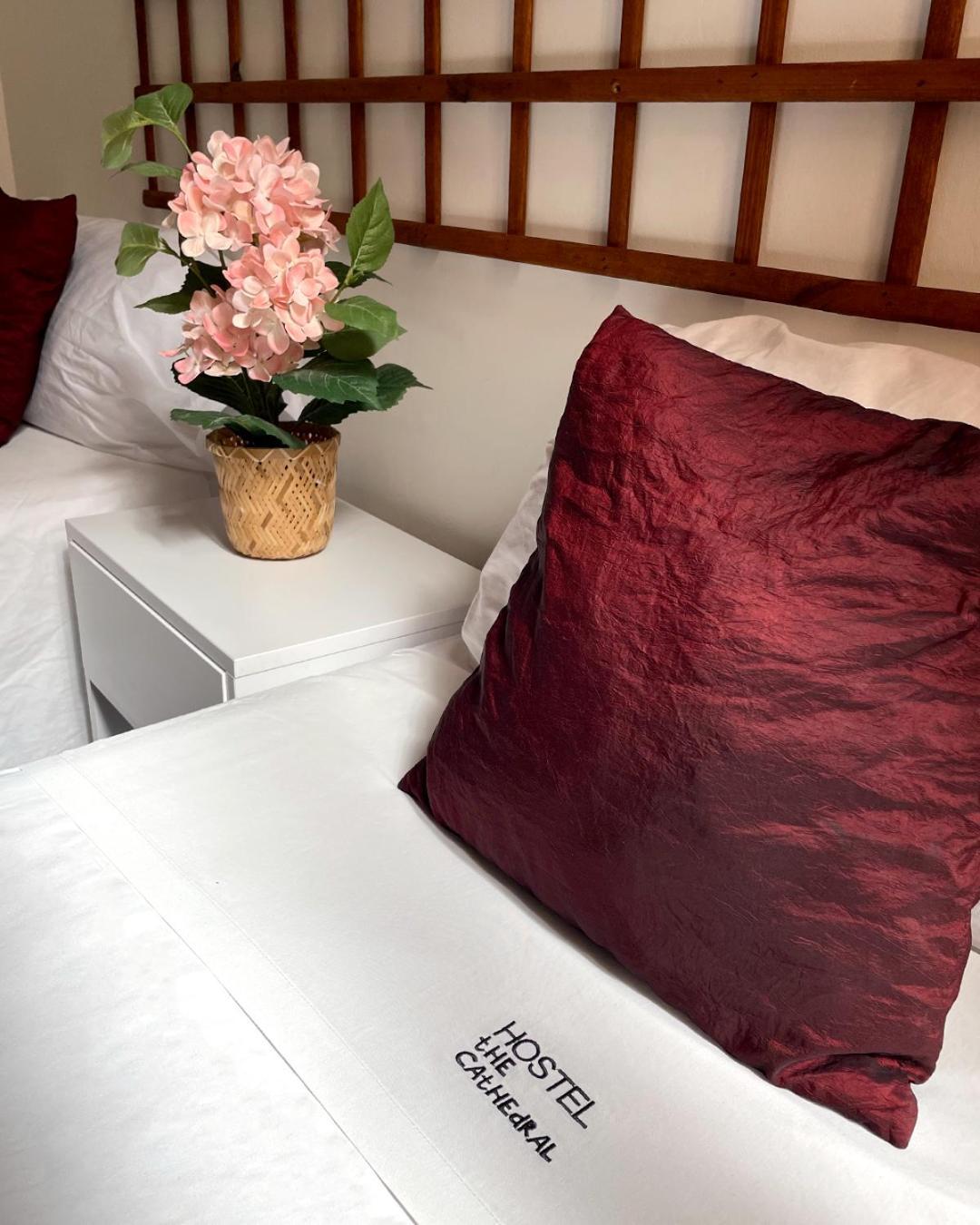 Twin Room,1627212494:JPEG