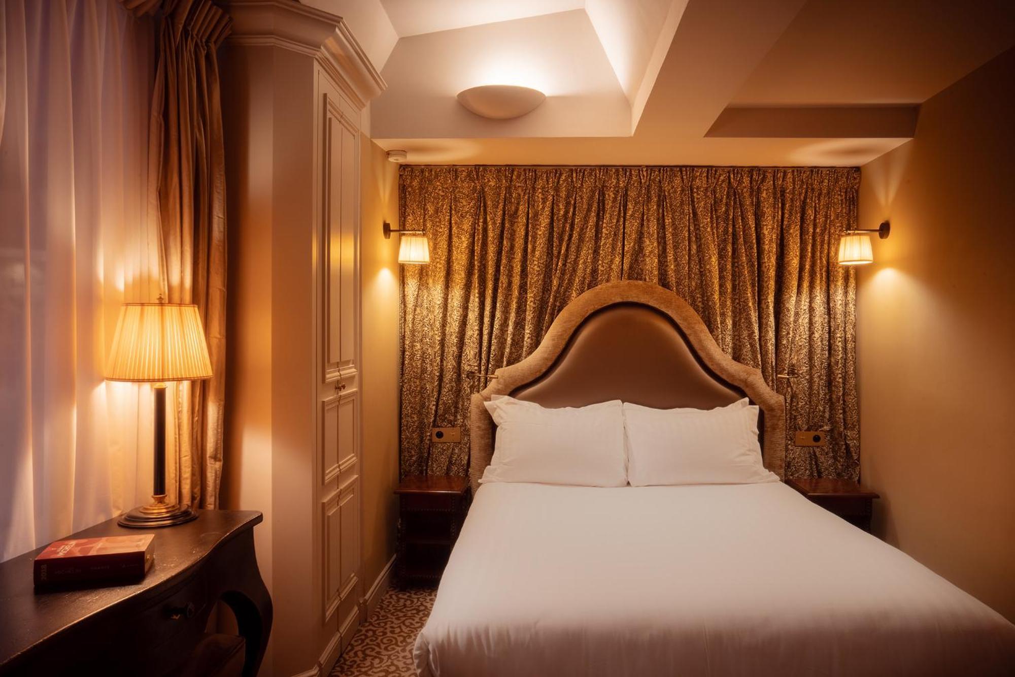 Superior Double Room,1628646239:JPEG