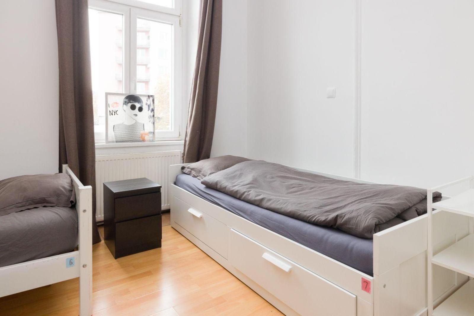 Single Bed Dormitory Room,1628706815:JPEG