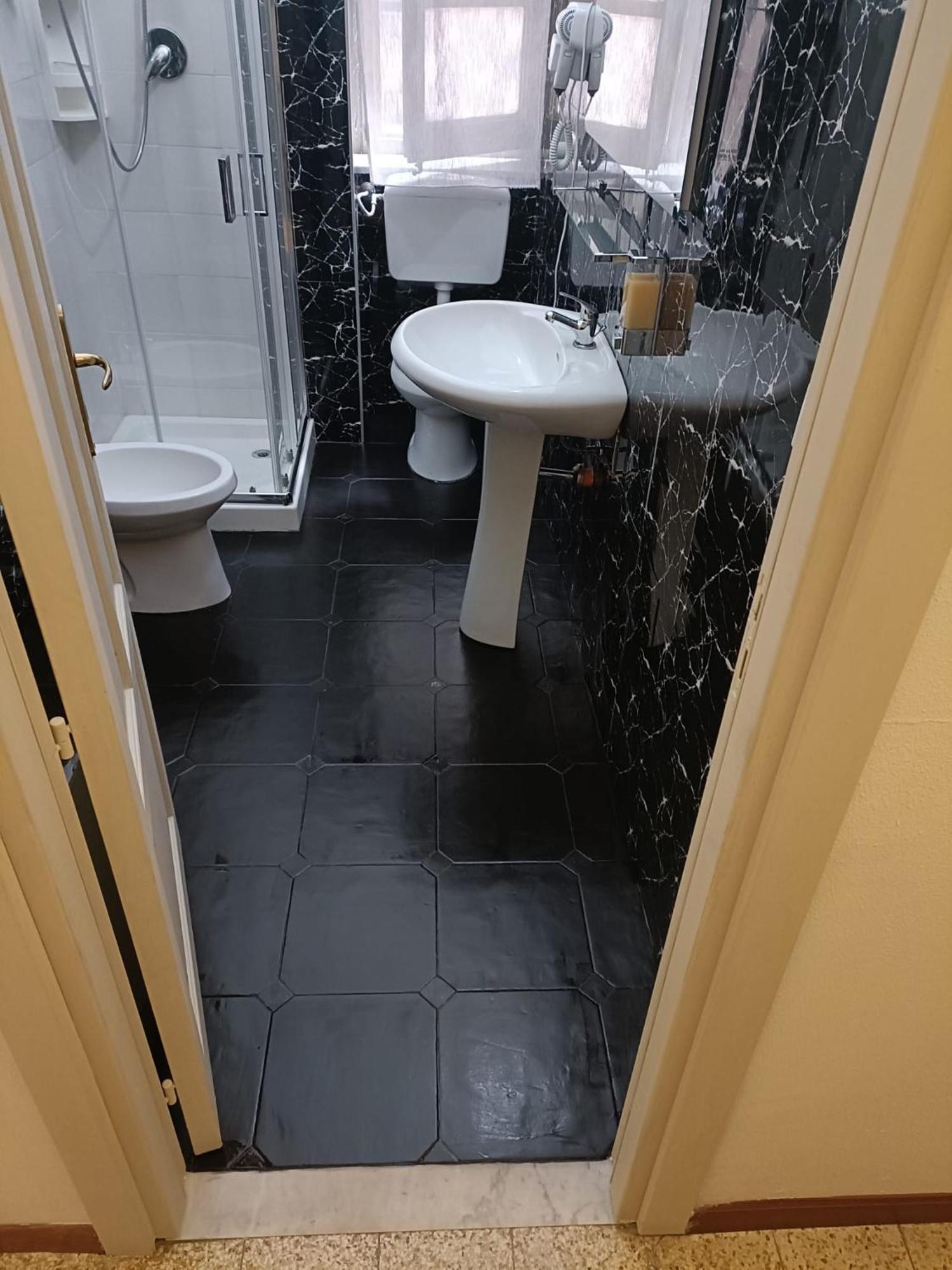 Quadruple Room Private External Bathroom