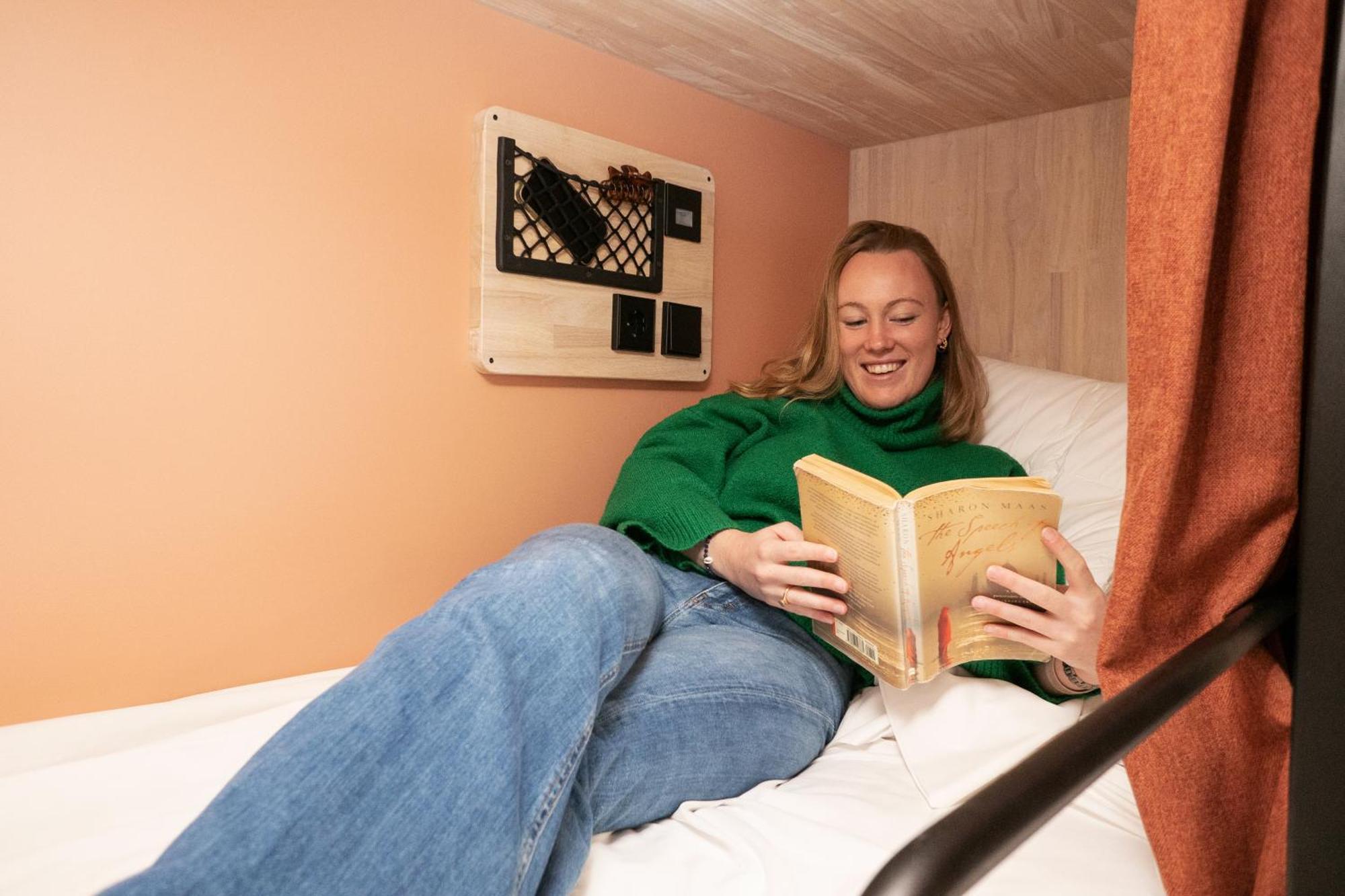 Bunk Bed in Female Dormitory Room 12 Beds